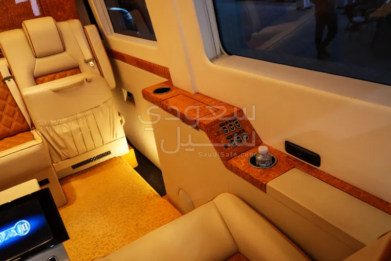 2013 Mercedes-Benz Viano VIP