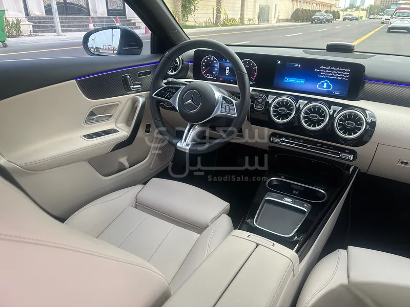 2024 مرسيدس - بنز أي 220