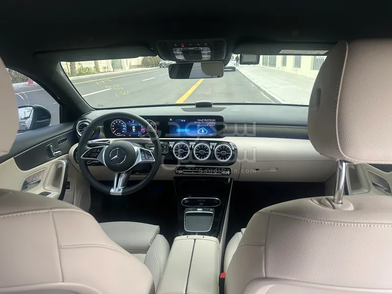 2024 مرسيدس - بنز أي 220