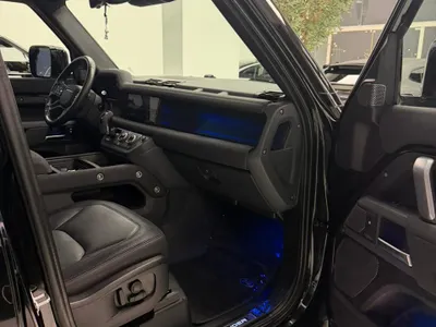 2023 لاند روفر ديفيندر اكس داينمك