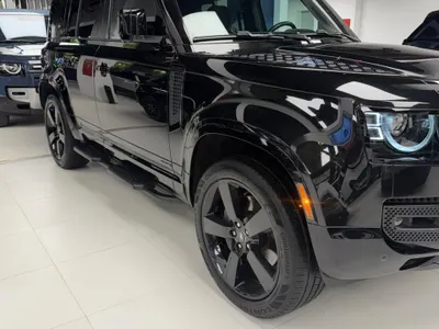 2023 لاند روفر ديفيندر اكس داينمك