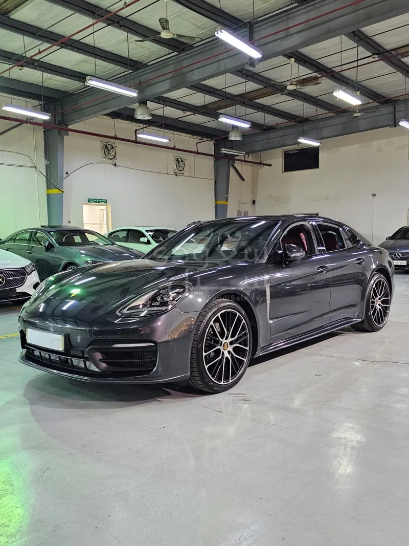 2023 بورش بانميرا بلاتينيوم