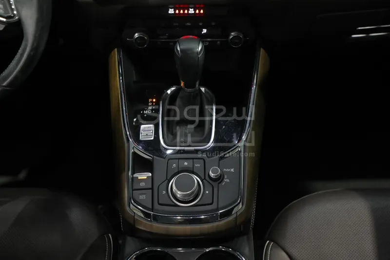 2020 مازدا سي اكس 9 سقنتشر