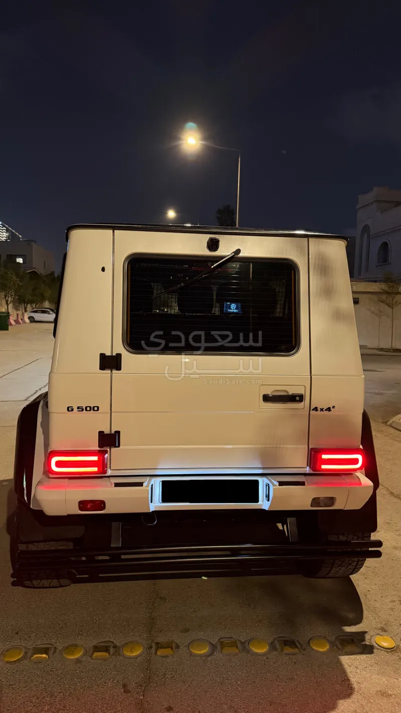 2017 مرسيدس - بنز جي 500 4×4