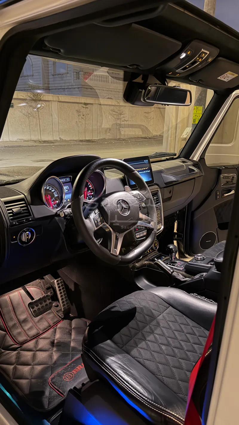 2017 مرسيدس - بنز جي 500 4×4