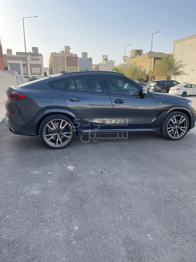 2022 بي ام دبليو الفئة اكس 6 إم 50 أي