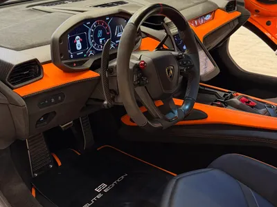 2024 Lamborghini Revuelto