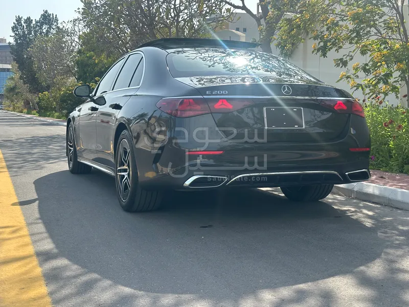 2026 مرسيدس - بنز إي 200