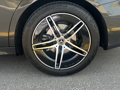 2026 مرسيدس - بنز إي 200