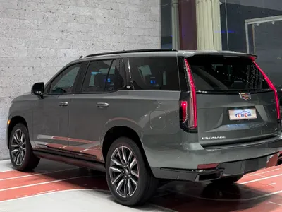 2023 Cadillac Escalade Platinum