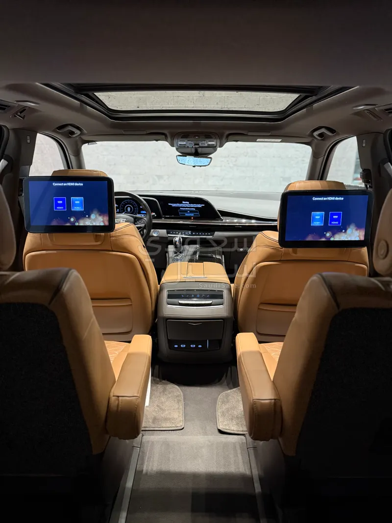 2023 Cadillac Escalade Platinum