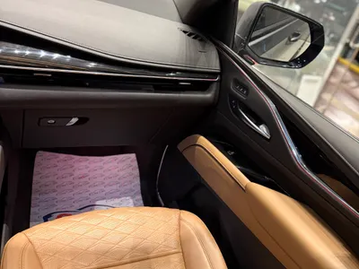 2023 Cadillac Escalade Platinum