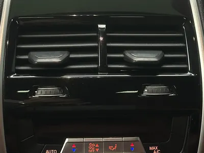 2021 بي ام دبليو الفئة اكس 6 إم كت