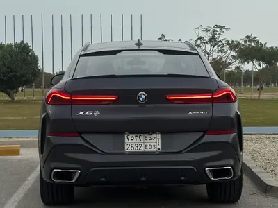 2021 بي ام دبليو الفئة اكس 6 إم كت