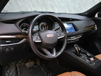 2021 كاديلاك اكس تي 4