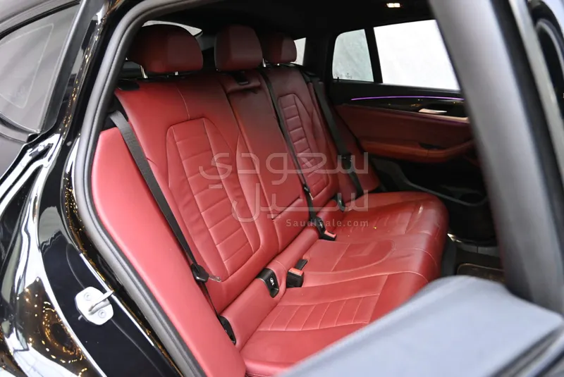 2021 بي ام دبليو الفئة اكس 4