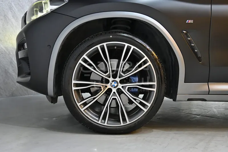 2021 بي ام دبليو الفئة اكس 4