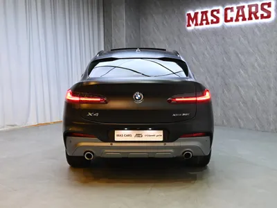 2021 بي ام دبليو الفئة اكس 4