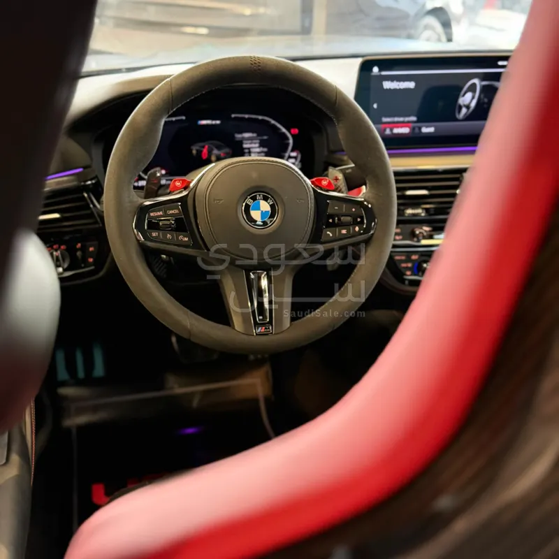 2022 بي ام دبليو الفئة ام إم 5 سي إس