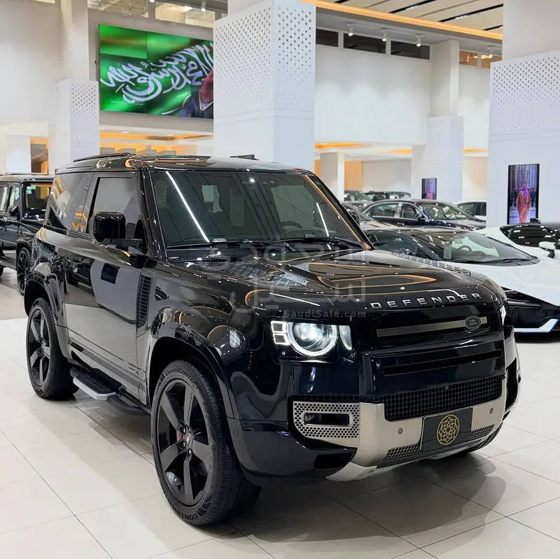 2024 لاند روفر ديفيندر اكس