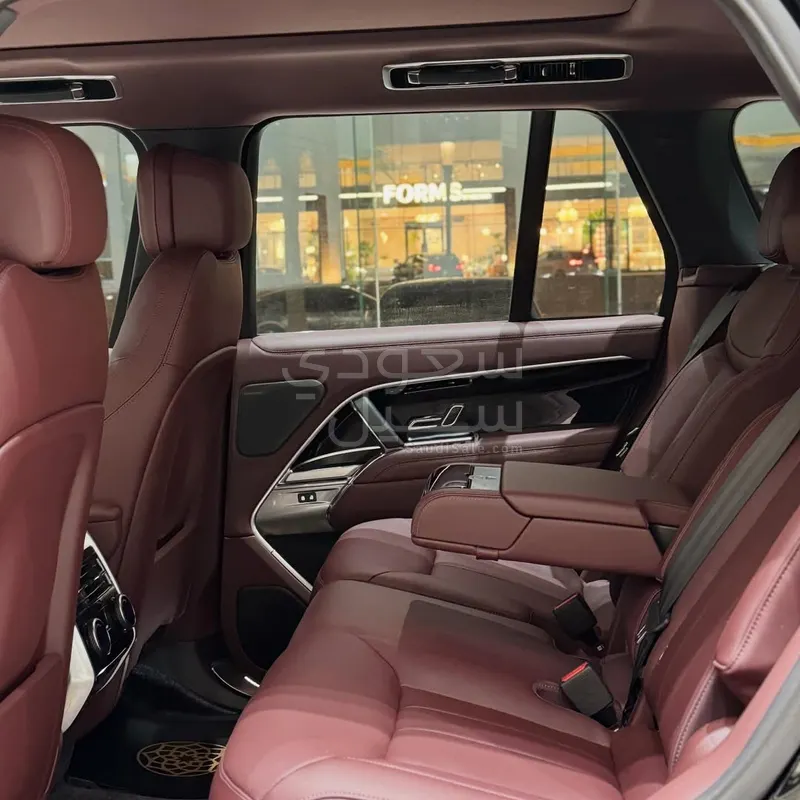 2025 لاند روفر رينج روفر اتش اس اي