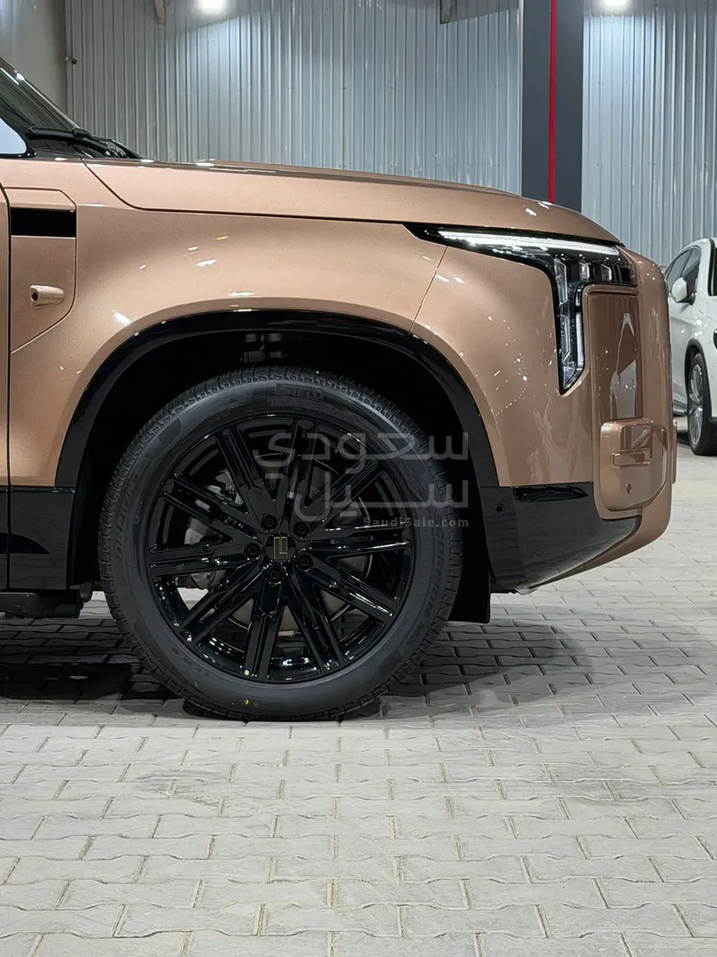 2026 روكس 01 أدماس