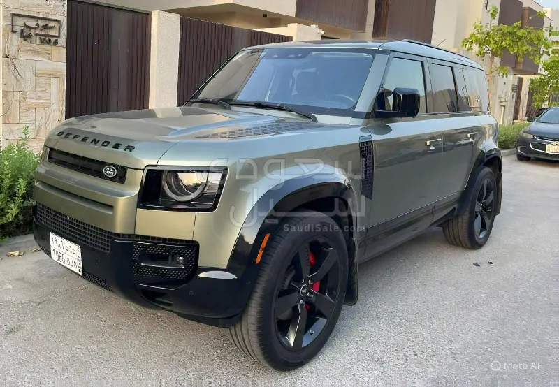 2020 لاند روفر ديفيندر 110