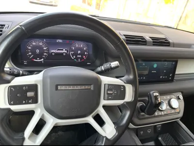 2020 لاند روفر ديفيندر 110