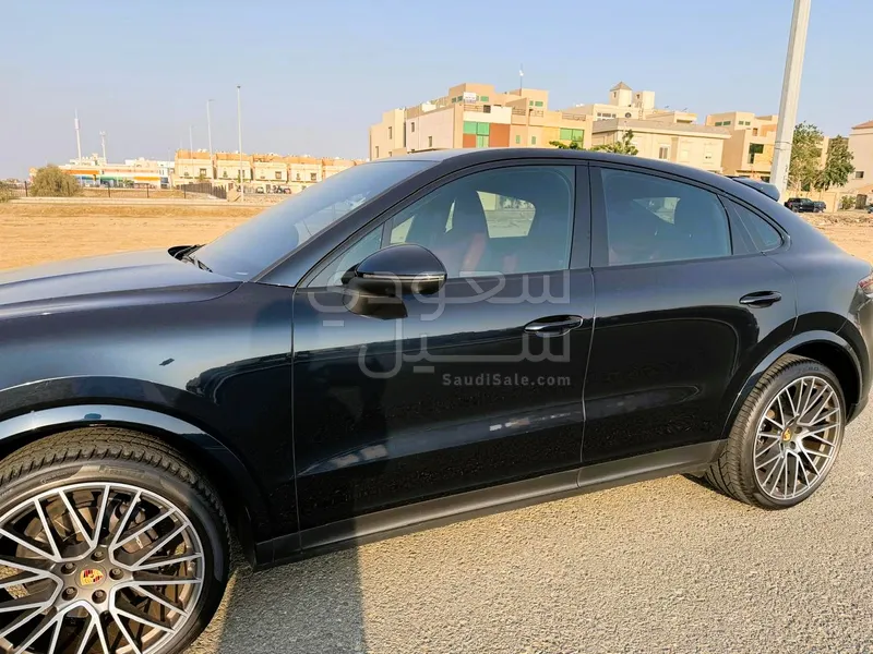 2023 بورش كايين بلاتينيوم اديشن