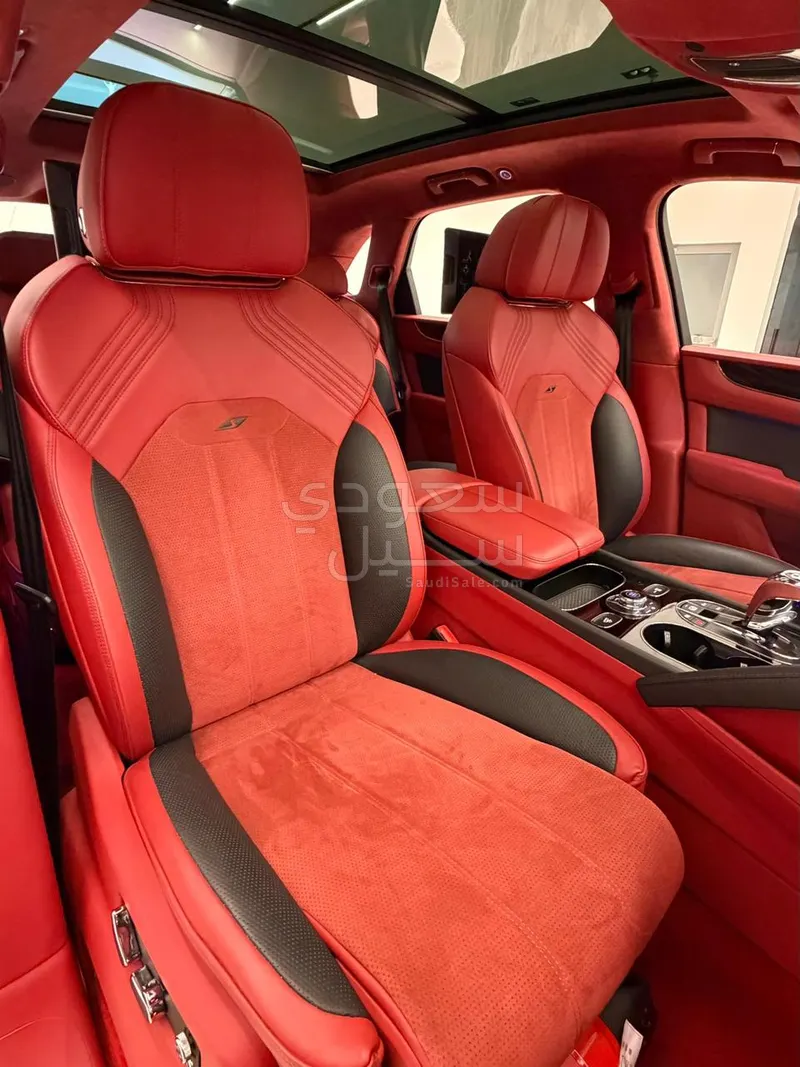 2022 بنتلي بنتايجا اس