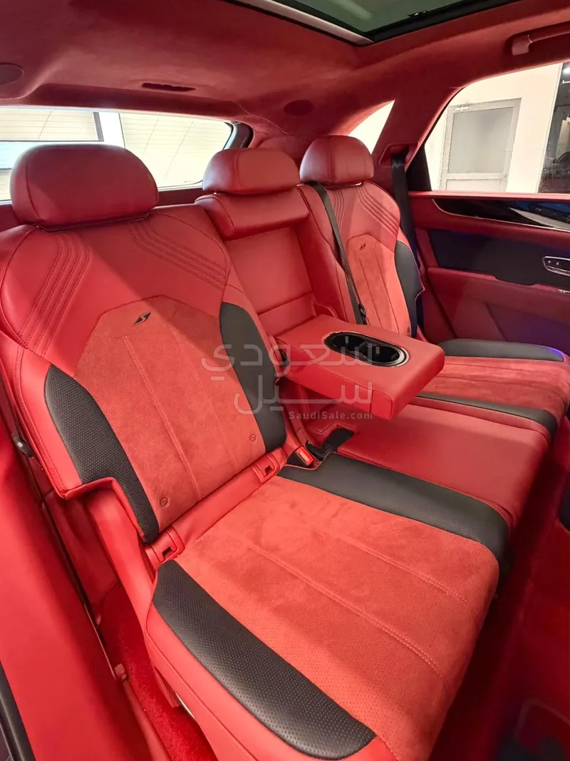 2022 بنتلي بنتايجا اس