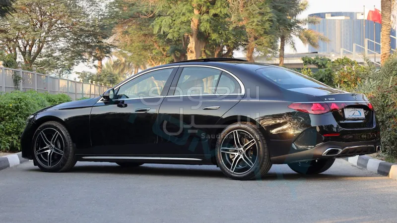 2026 Mercedes-Benz E 300 AMG