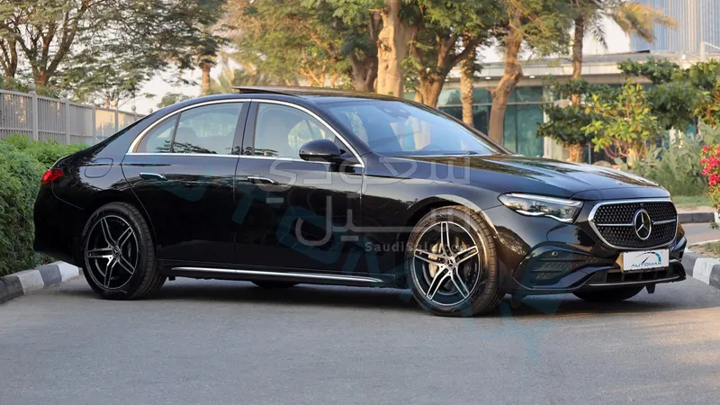 2026 Mercedes-Benz E 300 AMG