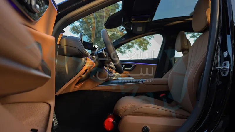 2026 Mercedes-Benz E 300 AMG