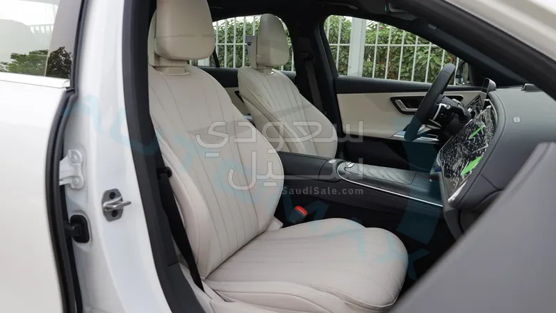 2026 Mercedes-Benz E 200 AMG