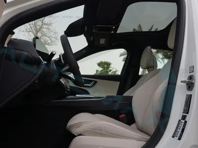 2026 Mercedes-Benz E 200 AMG