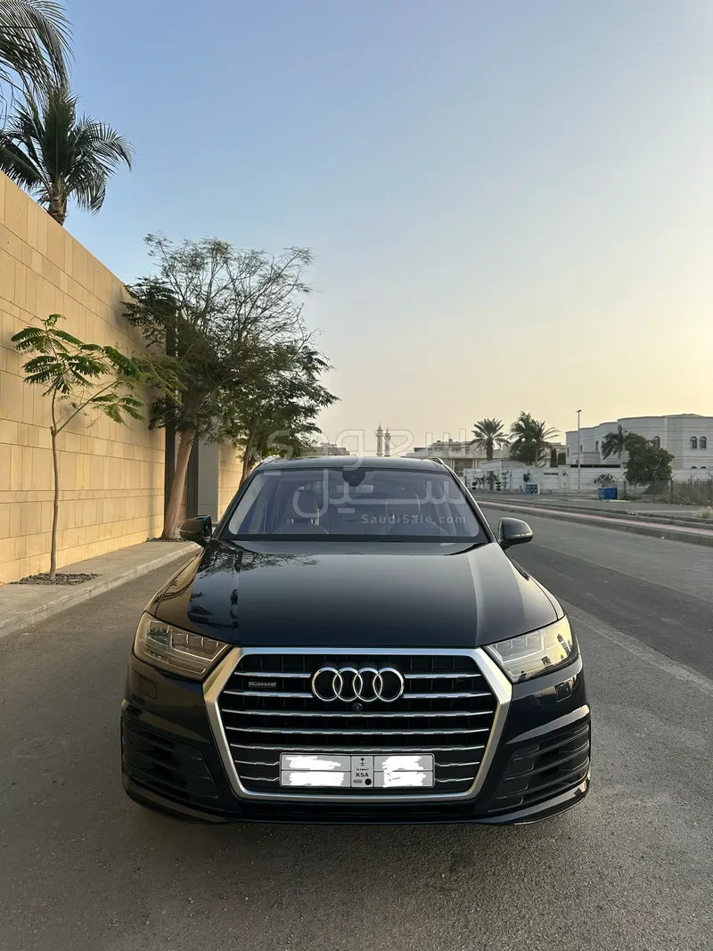 2016 اودي كيو 7 اس لاين