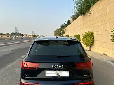 2016 اودي كيو 7 اس لاين