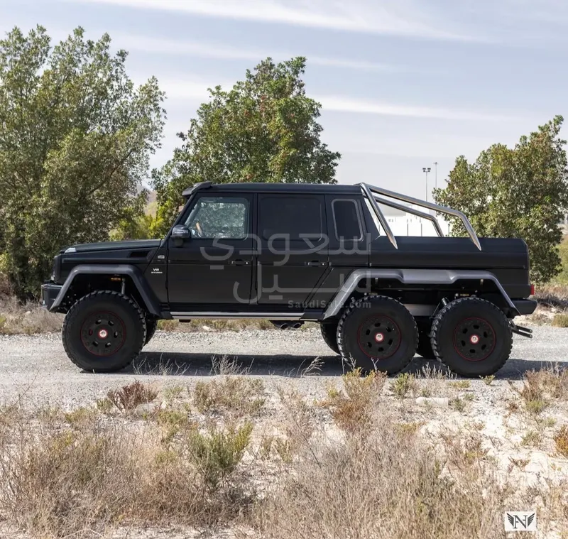 2015 مرسيدس - بنز جي 63 أي إم جي 6×6