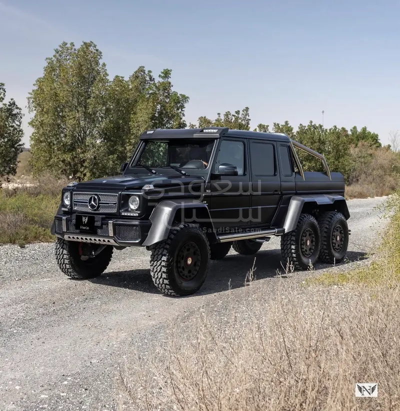 2015 مرسيدس - بنز جي 63 أي إم جي 6×6
