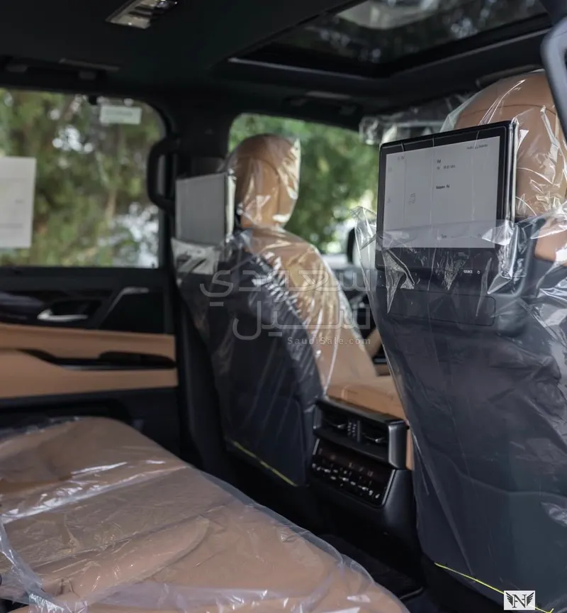 2026 لكزس إل إكس 600