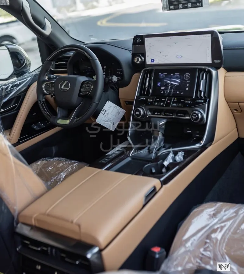 2026 لكزس إل إكس 600