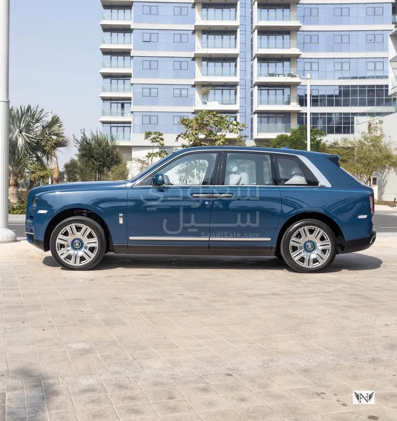 2021 رولز رويس كولينان