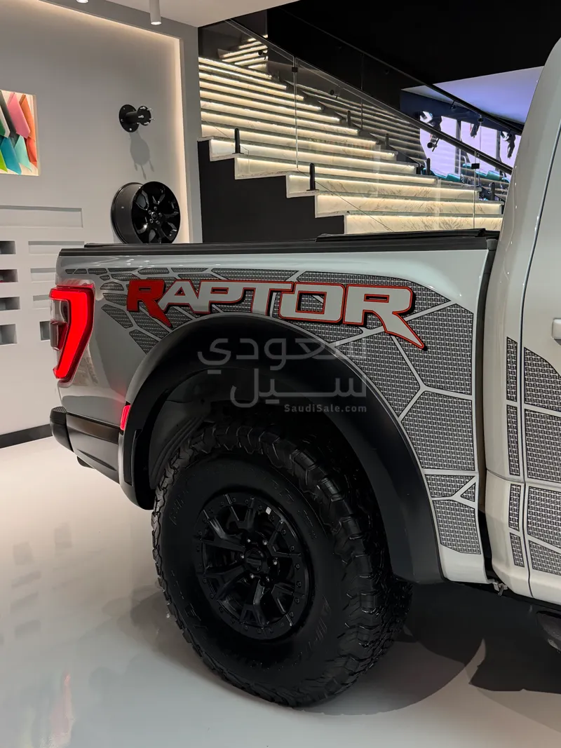 2023 فورد اف 150 رابتور ار