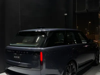 2025 لاند روفر رينج روفر فوج