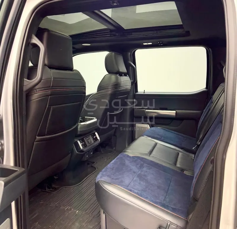 2023 فورد اف 150 رابتور