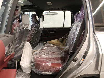 2025 لكزس إل إكس 600