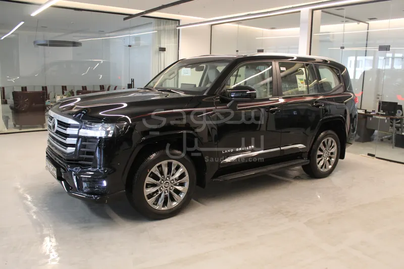 2026 تويوتا لاند كروزر جي اكس ار