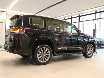 2026 تويوتا لاند كروزر جي اكس ار