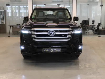 2026 تويوتا لاند كروزر جي اكس ار